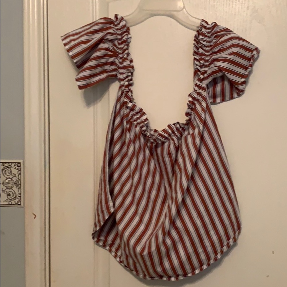 Off the shoulder ruffle top